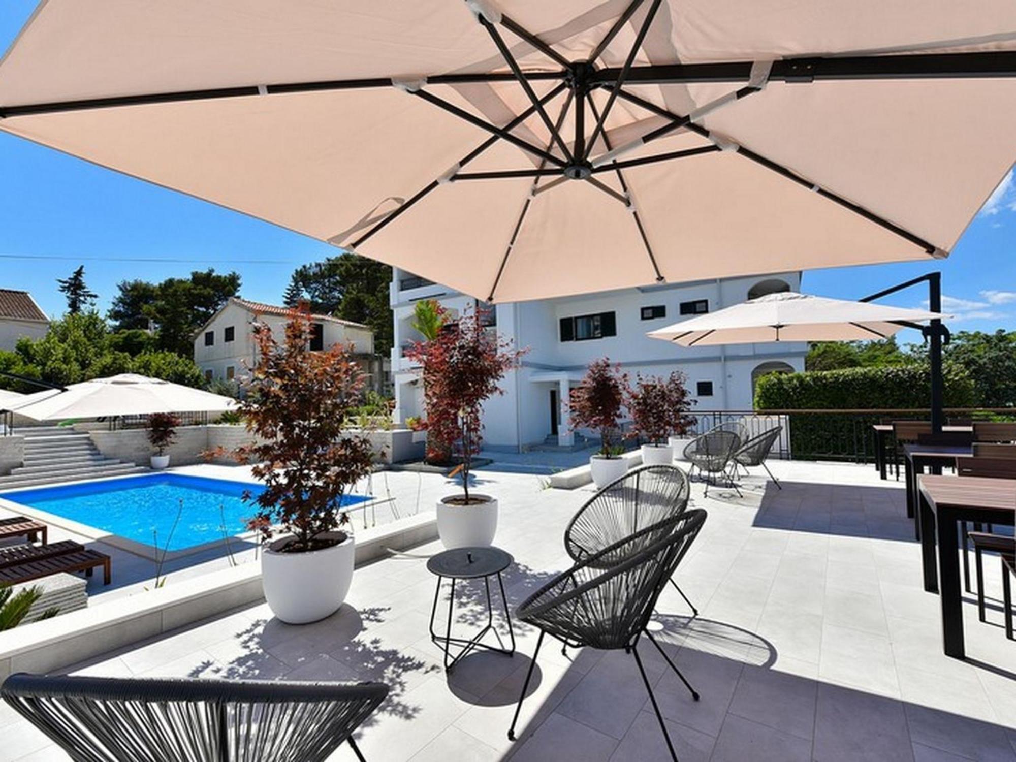 Mediterraneo Garden Apartment *